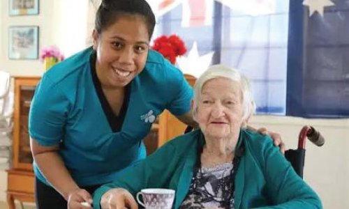 Aged care - Nghề chăm sóc người già và cơ hội cho người Việt