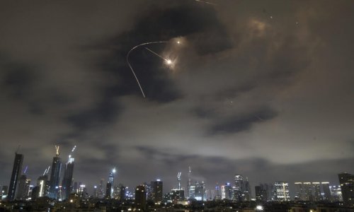 Trung Đông: Israel tấn công cơ sở phân hạch hạt nhân Iran tại Ispahan