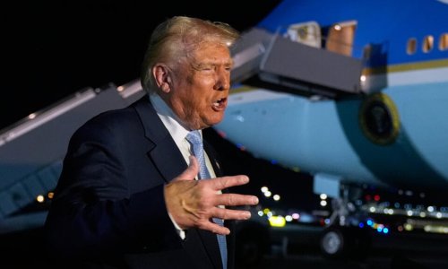 Tổng thống Mỹ Donald Trump ủng hộ dự luật trừng phạt Nga nếu ông vẫn giữ được quyền quyết định tối hậu