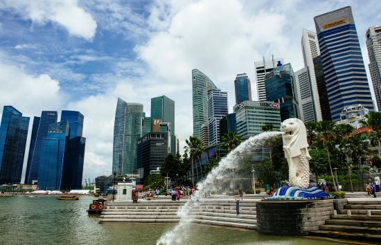 Dòng vốn chạy khỏi Trung Quốc - Singapore chính thức ra lệnh 'ngậm miệng ăn tiền'