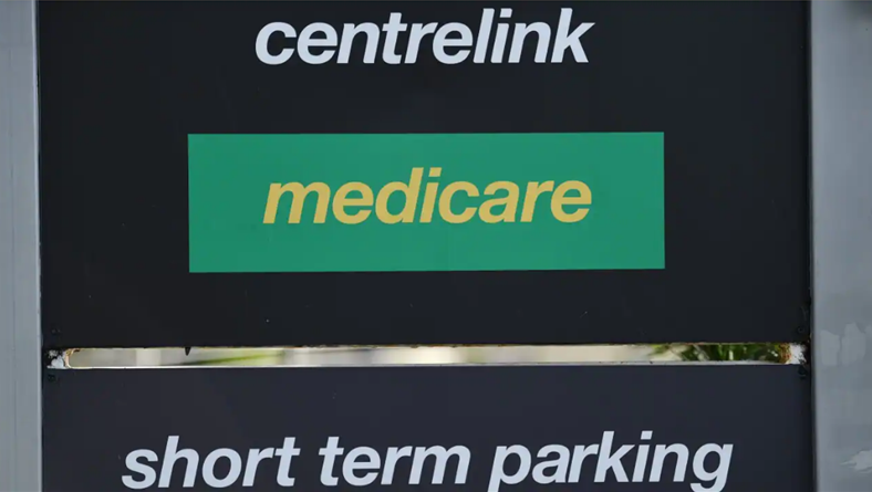 Các Thủ Hiến yêu cầu duyệt xét toàn bộ Medicare