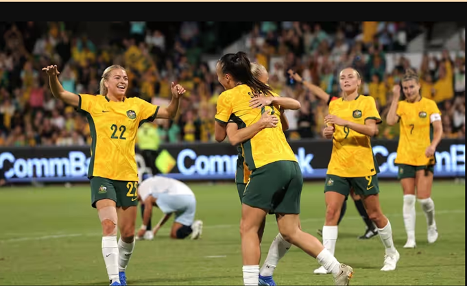 Khảo sát các cầu thủ World Cup nữ cho thấy những thiếu sót trong lương và hỗ trợ y tế