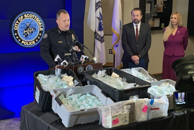 Tổng chưởng lý Tiểu bang Florida kêu gọi Tổng thống Biden tuyên bố Fentanyl là vũ khí hủy diệt hàng loạt