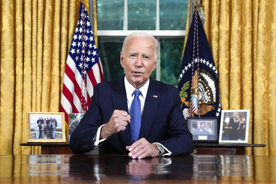 Từ Oval Office, Tổng Thống Biden có bài diễn văn trước toàn quốc, giải thích lý do dừng tranh cử tổng thống năm 2024