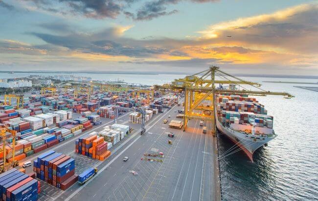 Lý do Quỹ Tiền Tệ Thế Giới (IMF) nâng dự báo tăng trưởng kinh tế của Úc, bất chấp xung đột Nga-Ukraine.