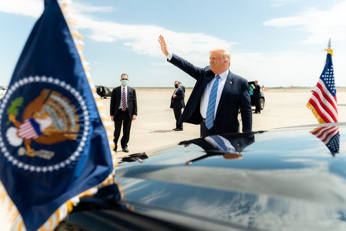 Chính quyền Trump đầu tư hơn 1 tỷ USD vào máy tính lượng tử, trí tuệ nhân tạo.