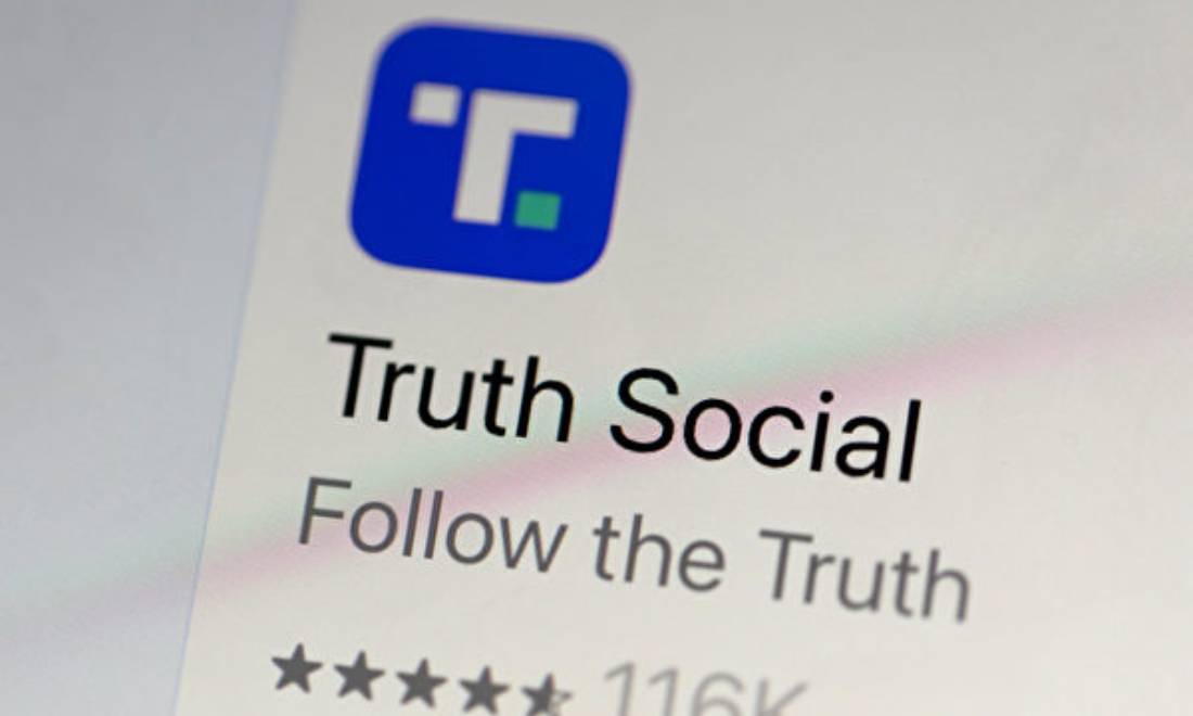 Truth Social của ông Trump hoàn tất việc sáp nhập, bắt đầu giao dịch