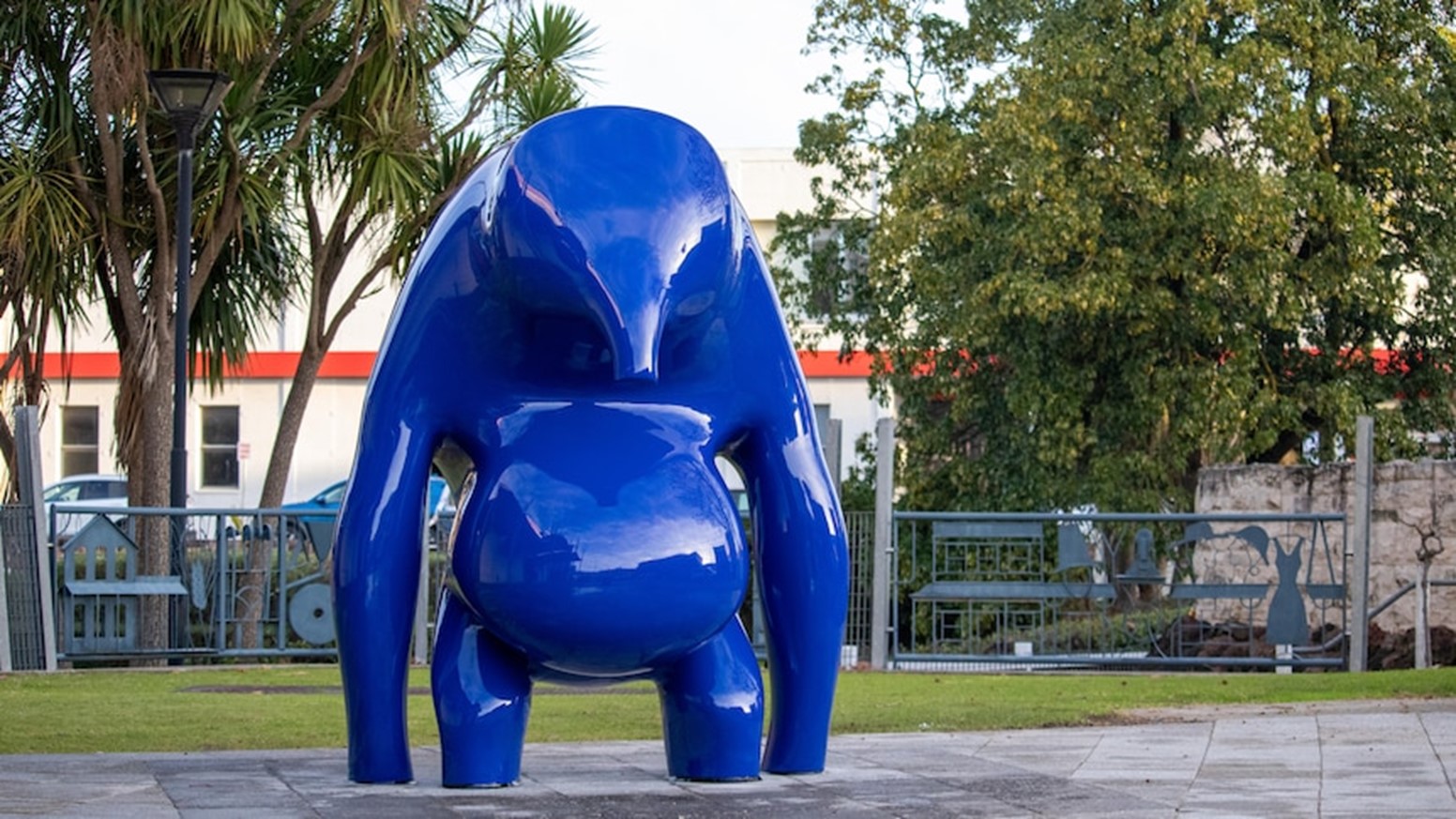 Bức tượng Cast in Blue đã đến thành phố Mount Gambier