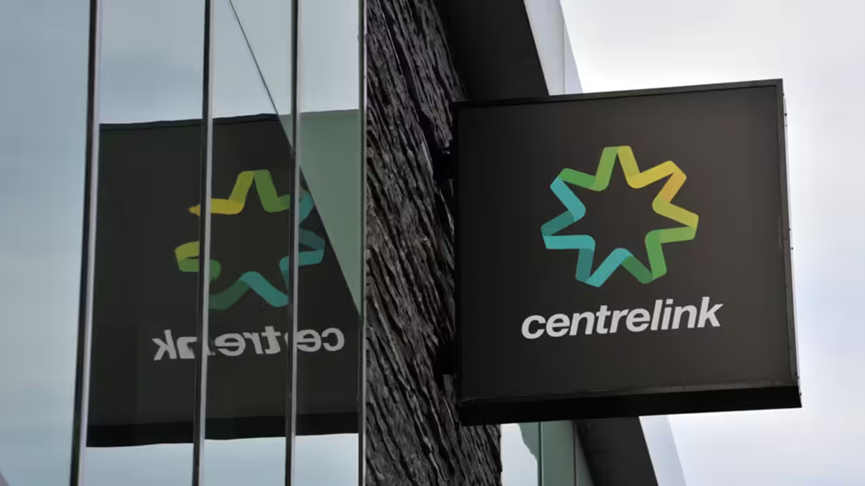 Centrelink bị phát hiện thu tiền sai: Hàng chục ngàn người dân bị ảnh hưởng
