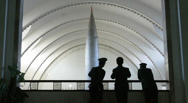 Trung Quốc đang thay đổi sách lược phóng võ khí nguyên tử?