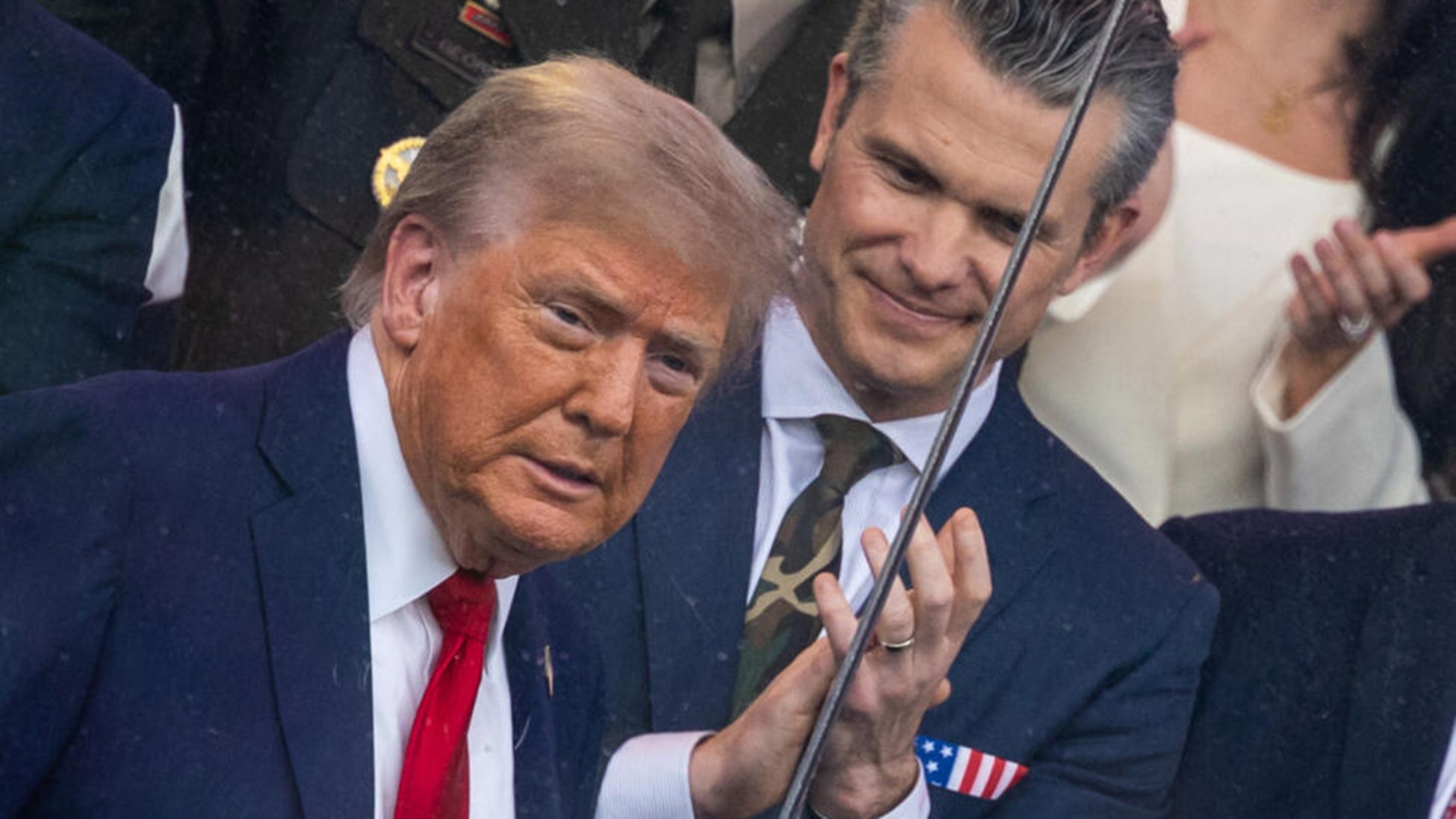 Chiến tranh Israel - Iran: Trump đưa ra thời hạn 2 tuần để quyết định trực tiếp can thiệp hay không