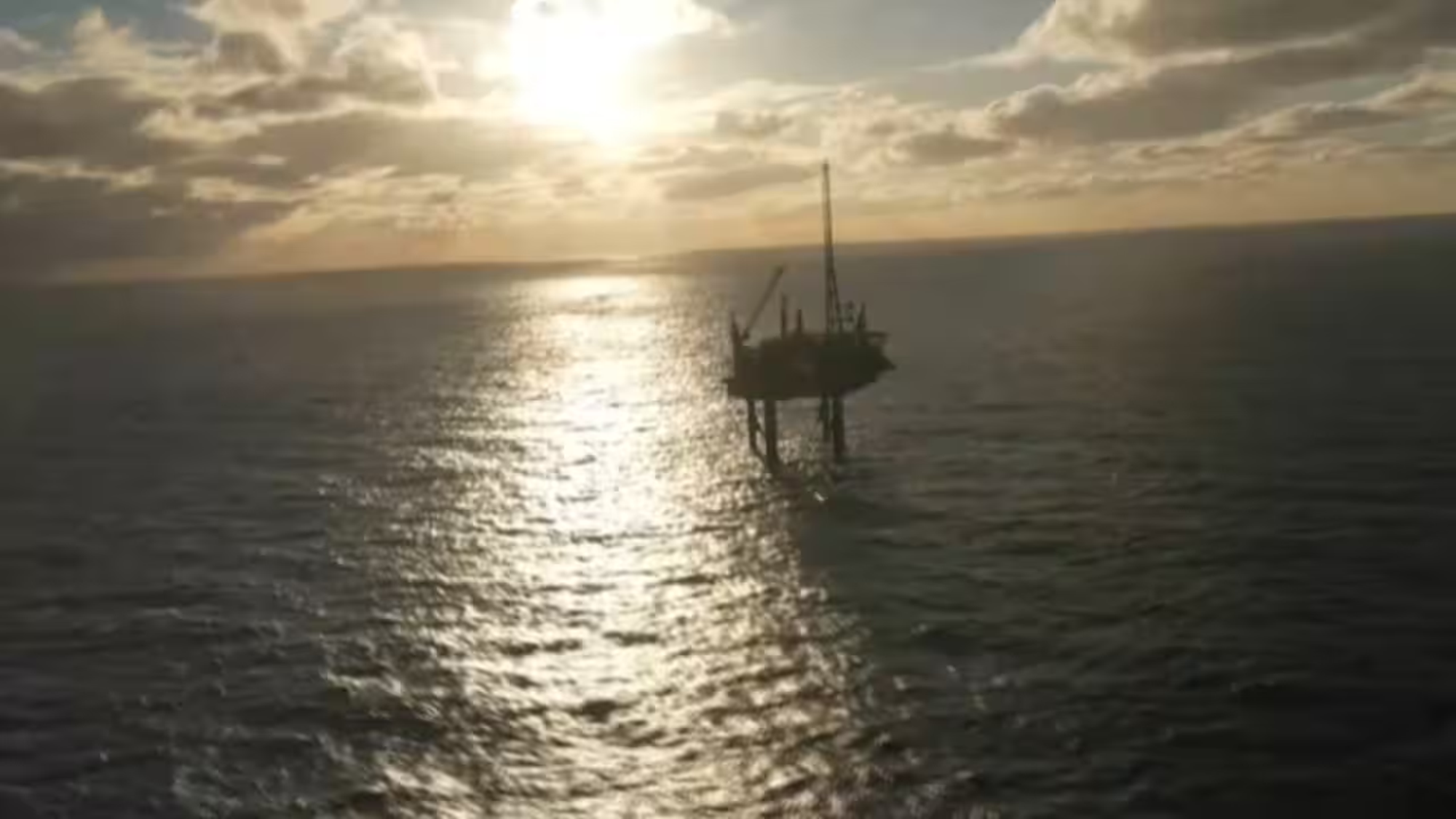 Việc thu giữ carbon có ích như thế nào trong việc giảm thiểu hiện tượng nóng lên toàn cầu?