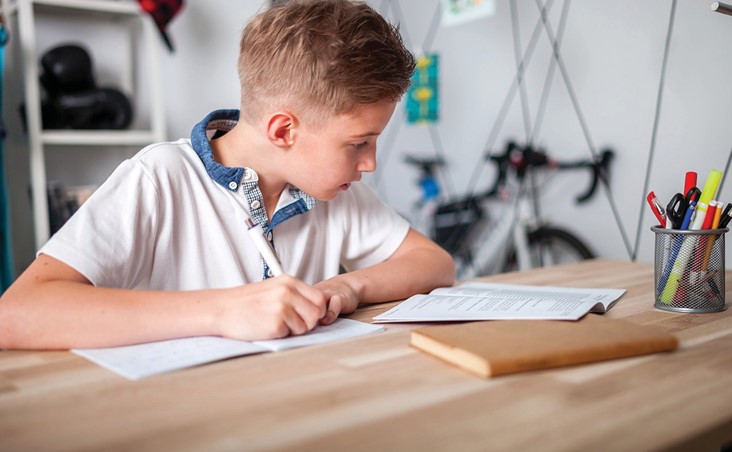 Sáng sớm học tập giúp trí não của trẻ trở nên sắc bén đạt kết quả tốt nhất