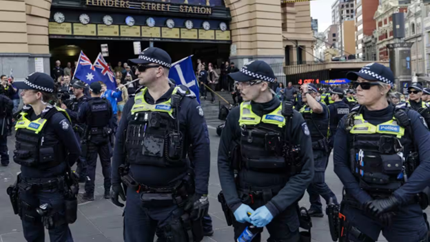Mối lo ngại về chủ nghĩa cực đoan chánh trị sau các cuộc biểu tình đối đầu diễn ra trên khắp nước Úc