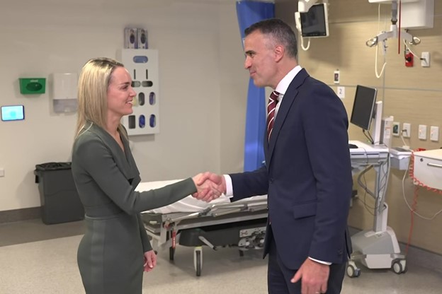 Bác sĩ ở tiểu bang Nam Úc được đề nghị tăng lương 13% trong vòng bốn năm