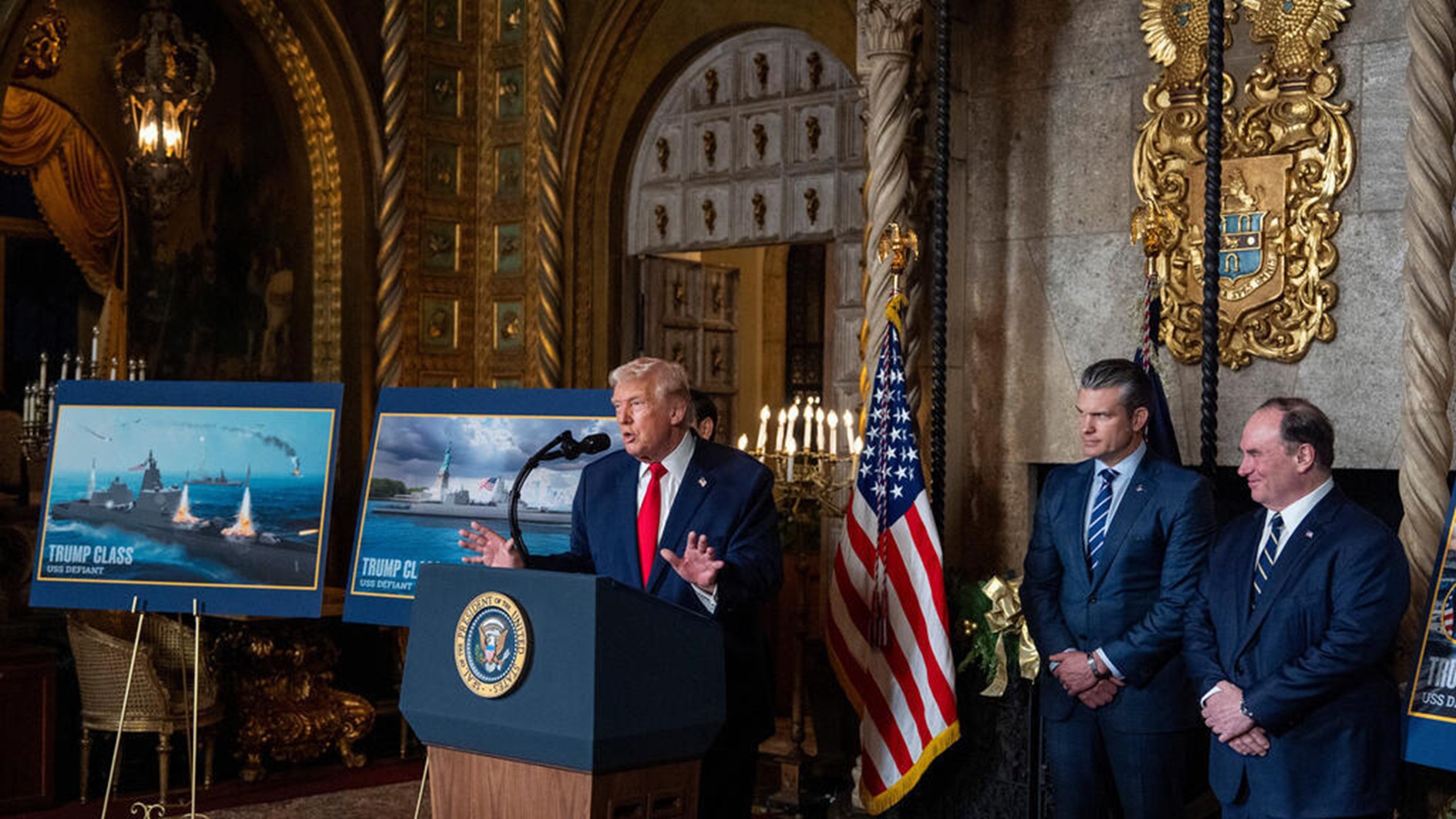 Tổng thống Mỹ thông báo đóng lớp tàu chiến mới mang tên Trump