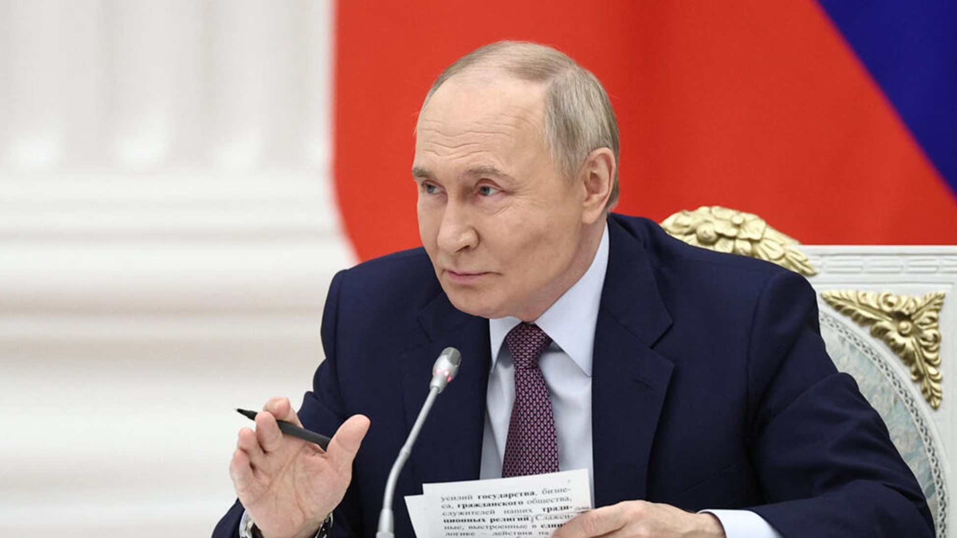 Vladimir Putin : Trừng phạt của Mỹ sẽ 