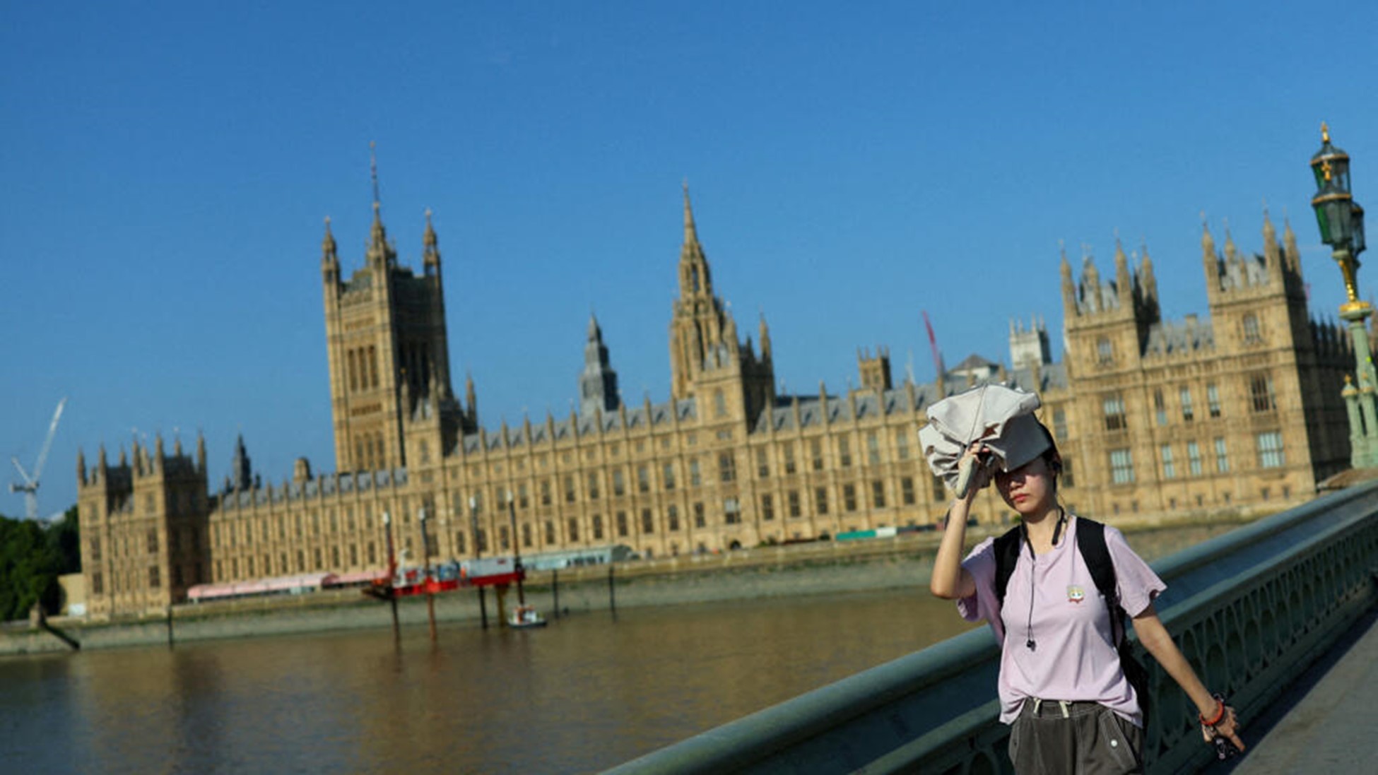 Tình báo Anh cảnh báo gián điệp Trung Quốc nhắm vào Quốc Hội và chính phủ