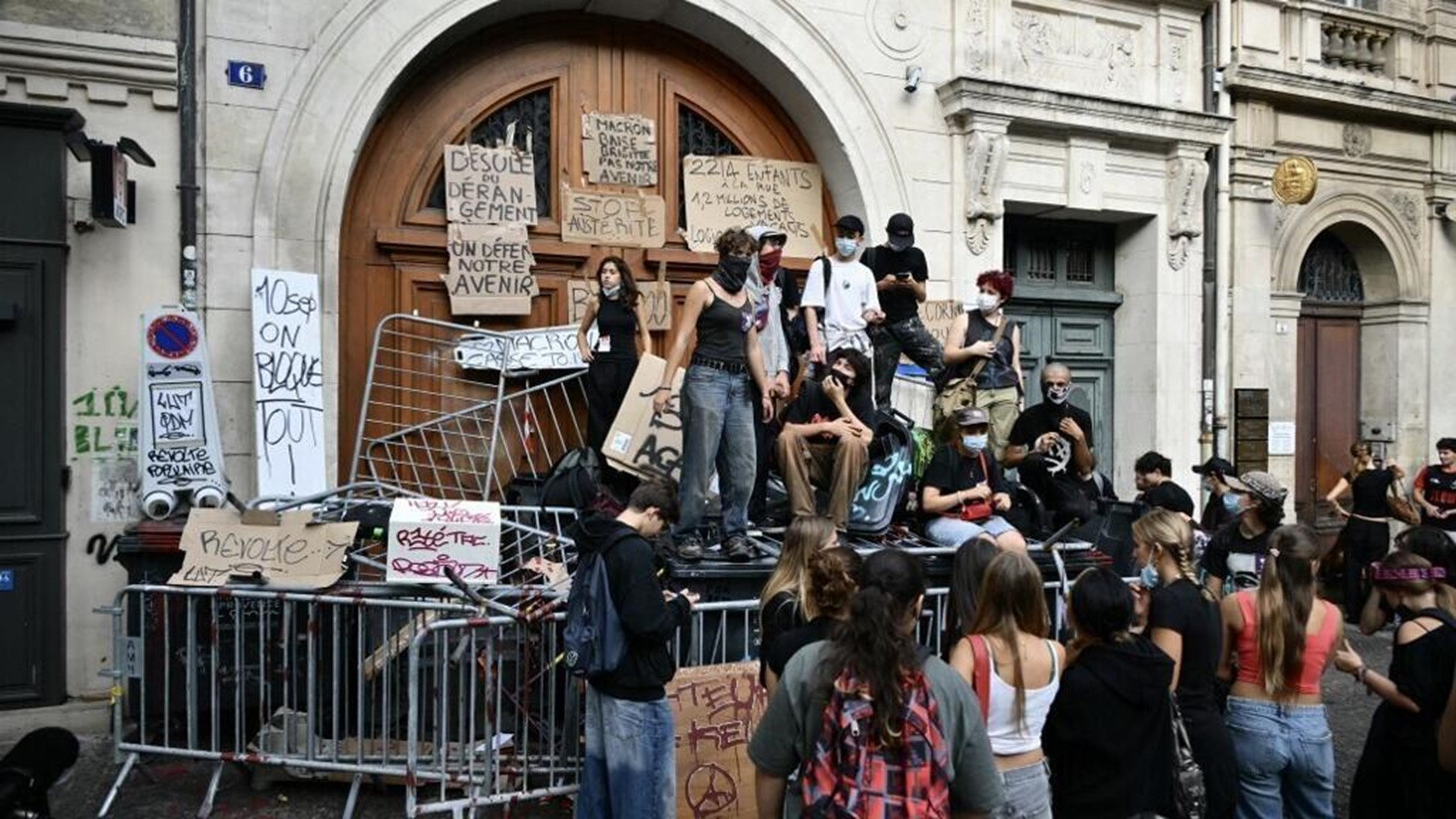 « Phong tỏa tất cả », dấu hiệu một làn sóng phẫn nộ mới trong xã hội Pháp