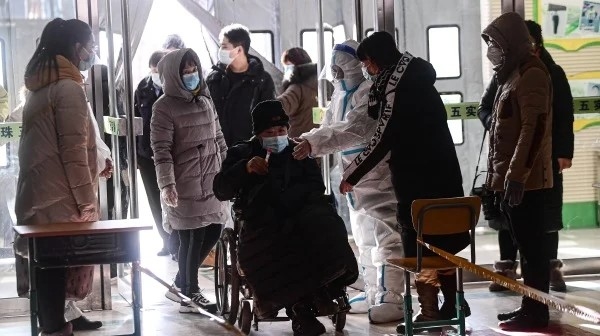 COVID-19 ở Trung Quốc: Liêu Ninh phong tỏa 100 khu chung cư, ảnh hưởng hơn 60,000 người